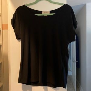 Diana Belle black top